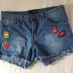 Denim shorts with patches❤️🙂💋🍒